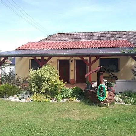 Ubytovani U Spacku Palava Novosedly  Exterior photo