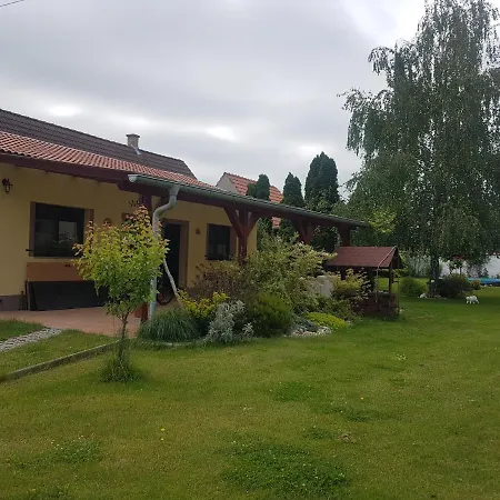 Ubytovani U Spacku Palava Novosedly  Exterior photo